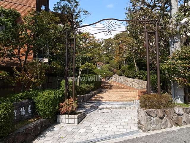 エントランスアプローチ