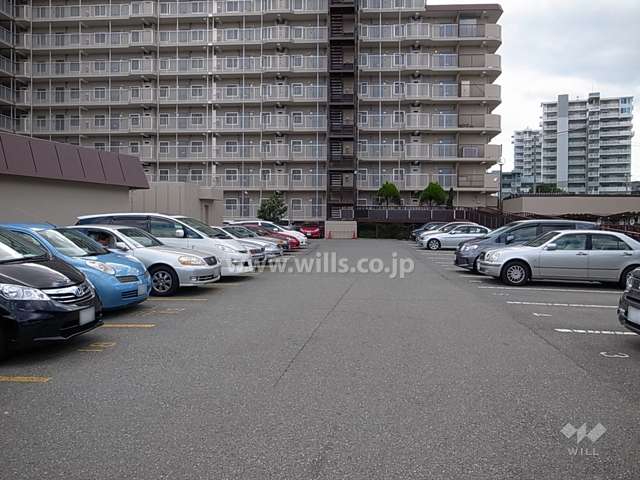 敷地内駐車場（屋外平面式）