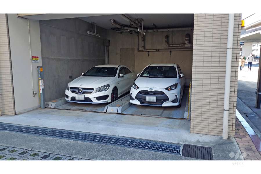 敷地内駐車場(屋内機械式)