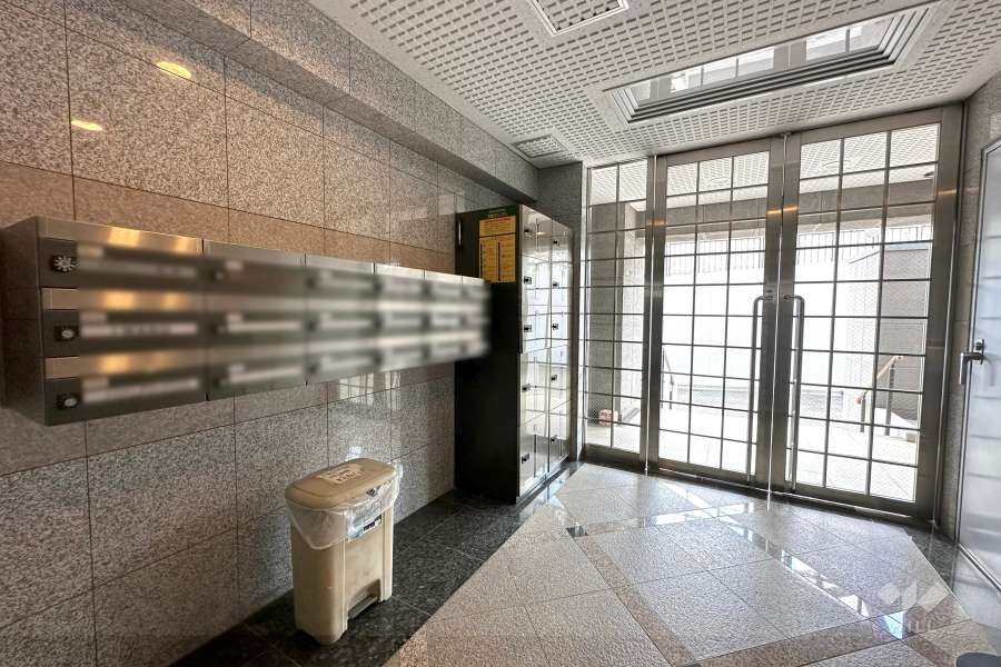 集合ポストと宅配ボックス