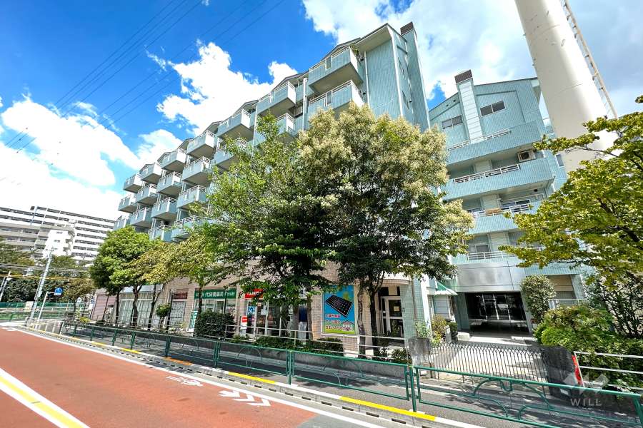 ステーションプラザ代田橋の外観（南西側から）