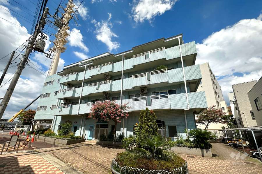 ステーションプラザ代田橋の外観（南東側から）