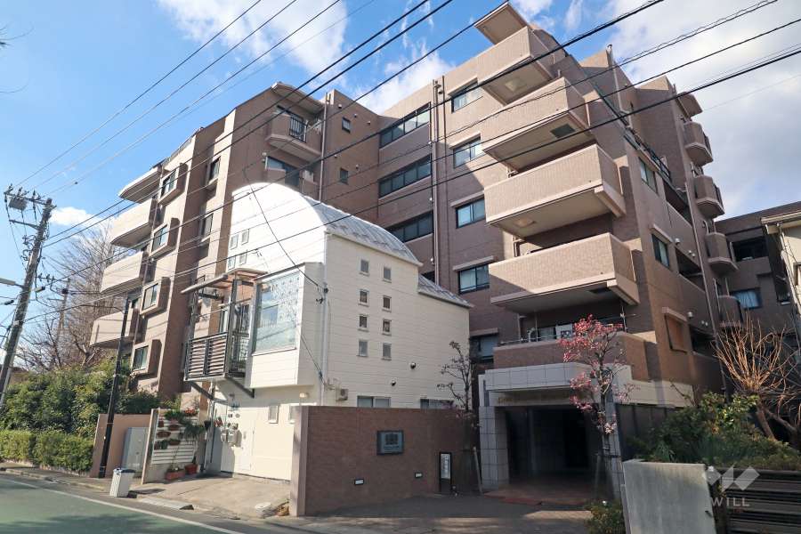 ライオンズマンション砧公園第2の外観（南東側から）