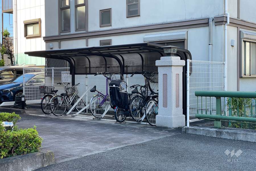 駐輪場（屋根付き）