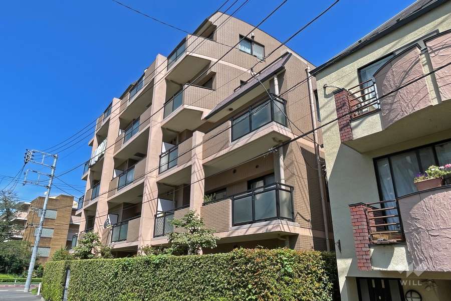 中銀池尻マンシオンの外観（南東側から）