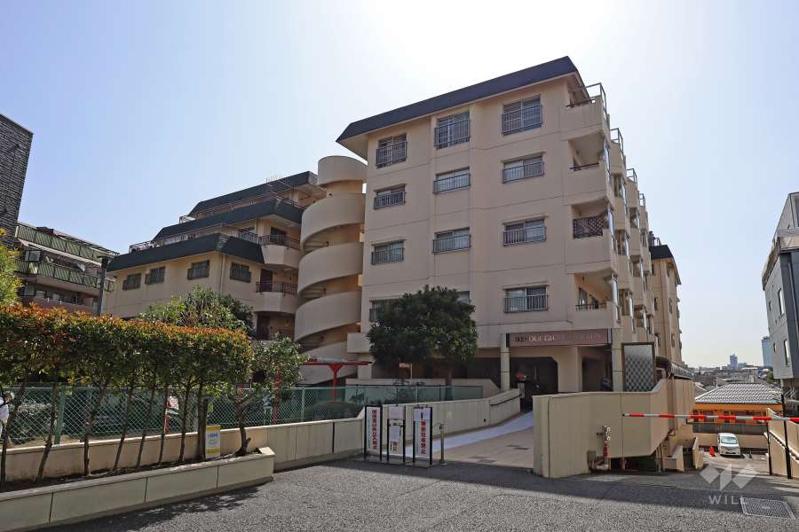 池ノ上グロリアハイツの外観（北西側から）