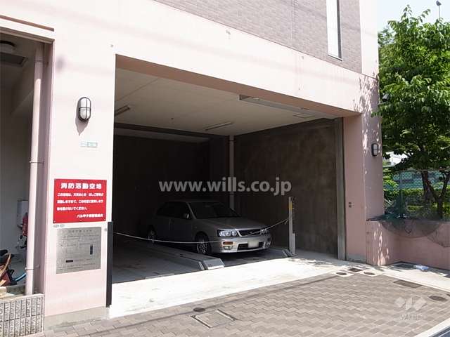 敷地内駐車場（屋内機械式）