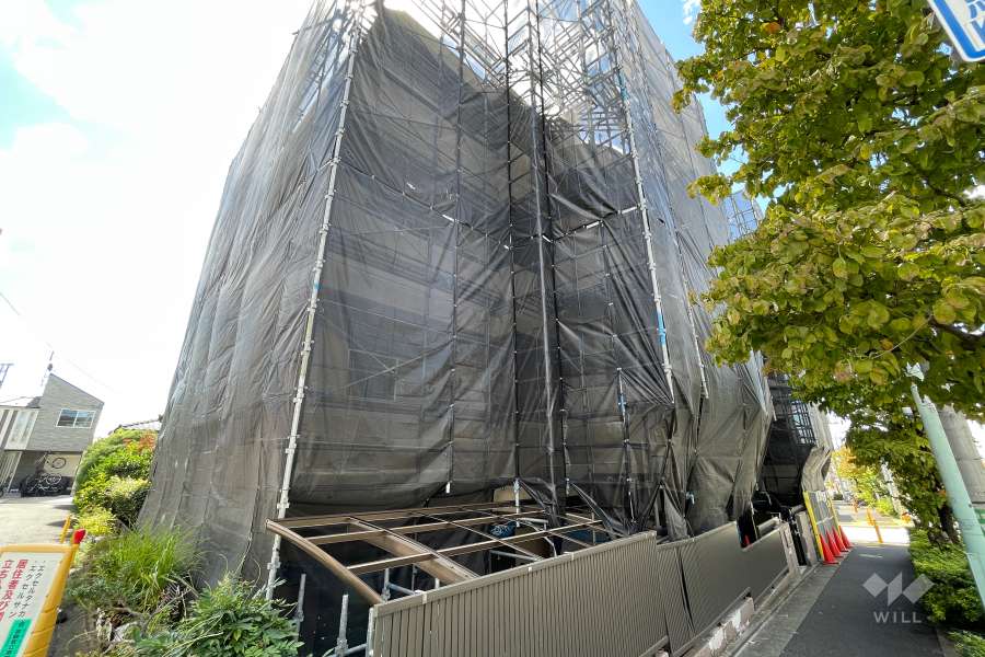 ジュネス駒沢の外観（北東側から）※2023年12月現在、大規模修繕修繕工事中