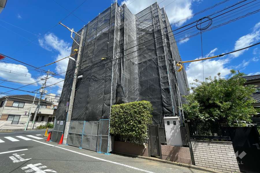 ジュネス駒沢の外観（南西側から）※2023年12月現在、大規模修繕修繕工事中