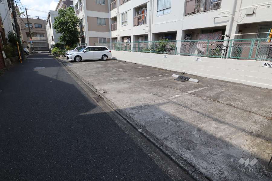 敷地内駐車場（屋外平面式）