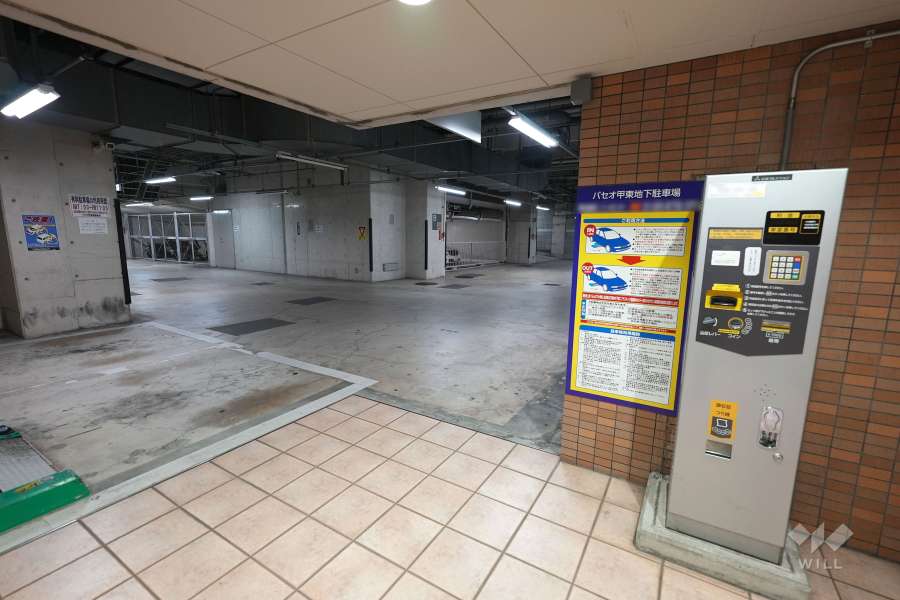 敷地内駐車場（屋内機械式）
