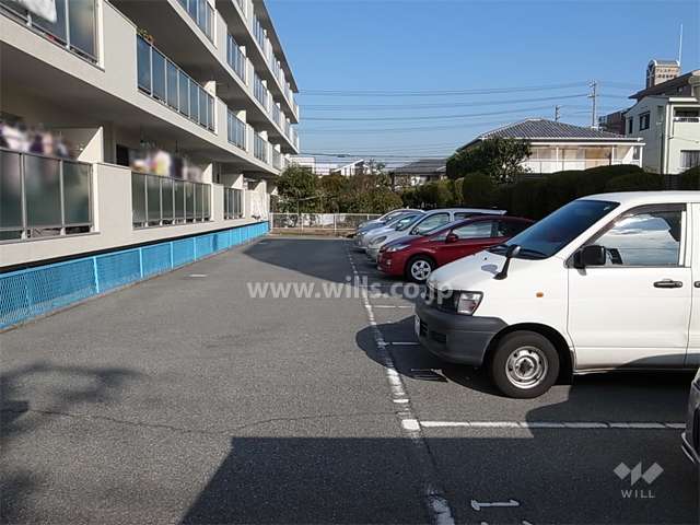 敷地内駐車場（屋外平面式）