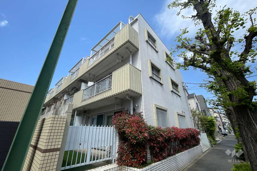 エスカイア等々力の外観（南東側から）