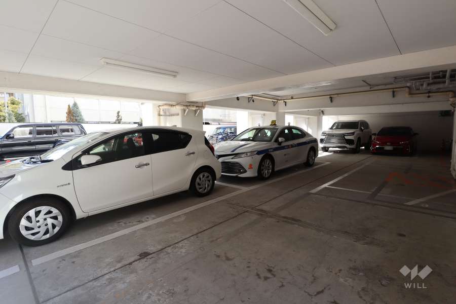 敷地内駐車場（屋内平面式）