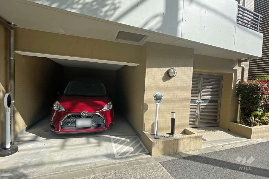 敷地内駐車場（屋内平面式）