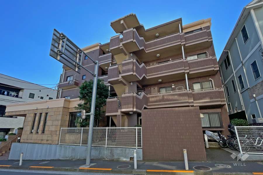 パルロイヤル等々力の外観（北西側から）