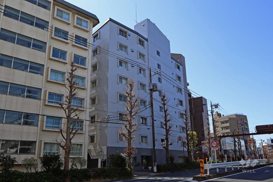 ライオンズマンション尾山台の外観（北側から）