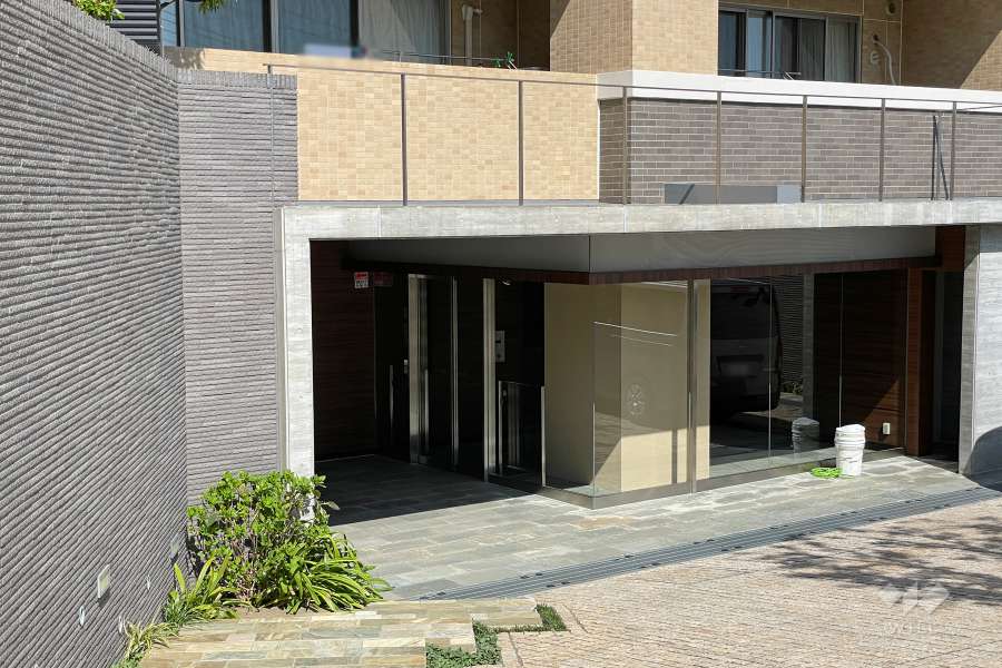 エントランスアプローチ