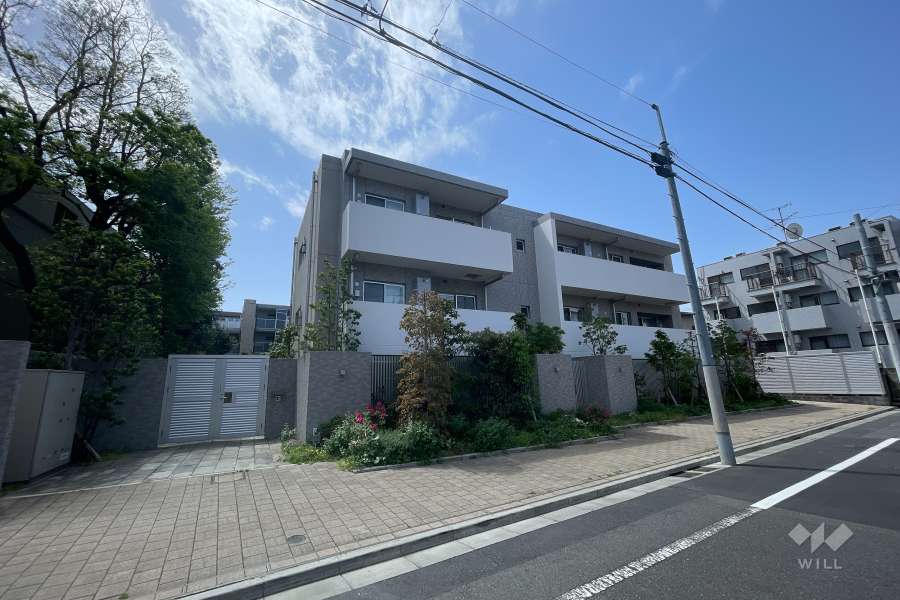 グランレジェイド等々力の外観（北東）側から）