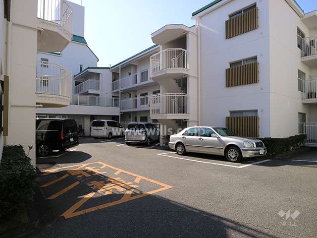 敷地内駐車場（屋外平面式）