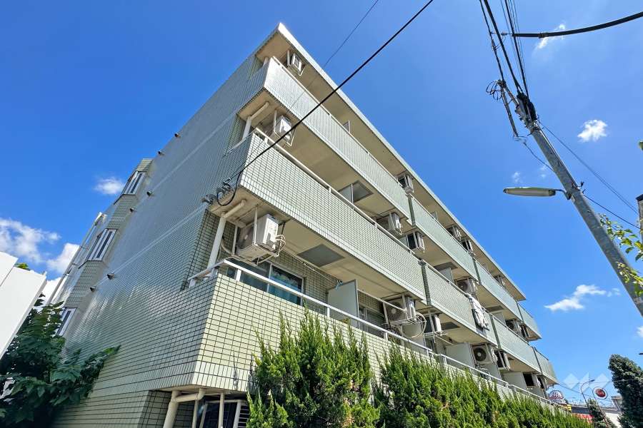 リバティヒルズ八幡山の外観(北西側から）