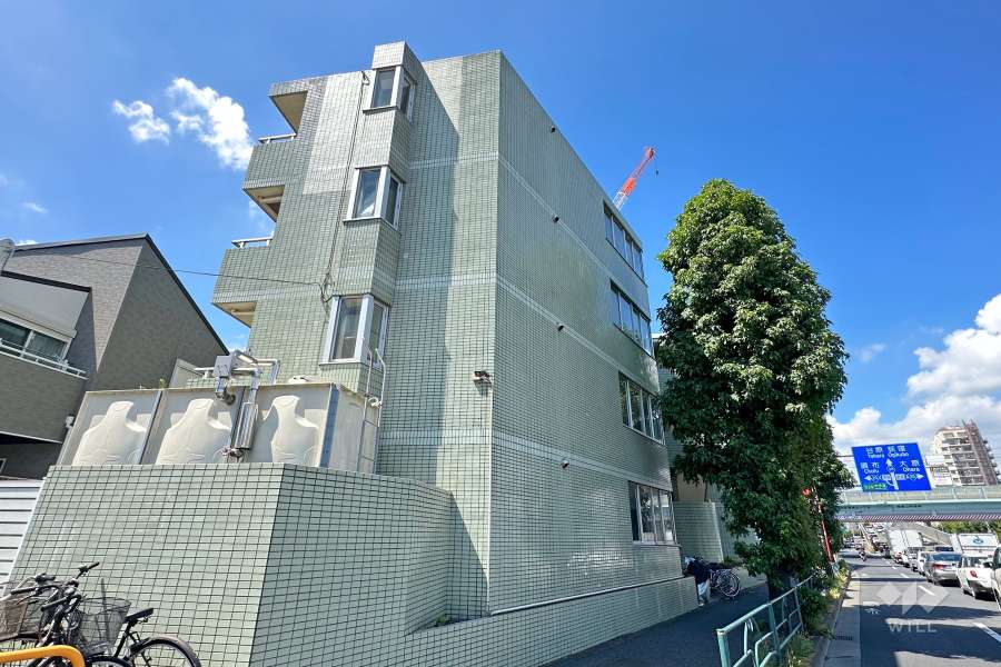 リバティヒルズ八幡山の外観(南東側から）