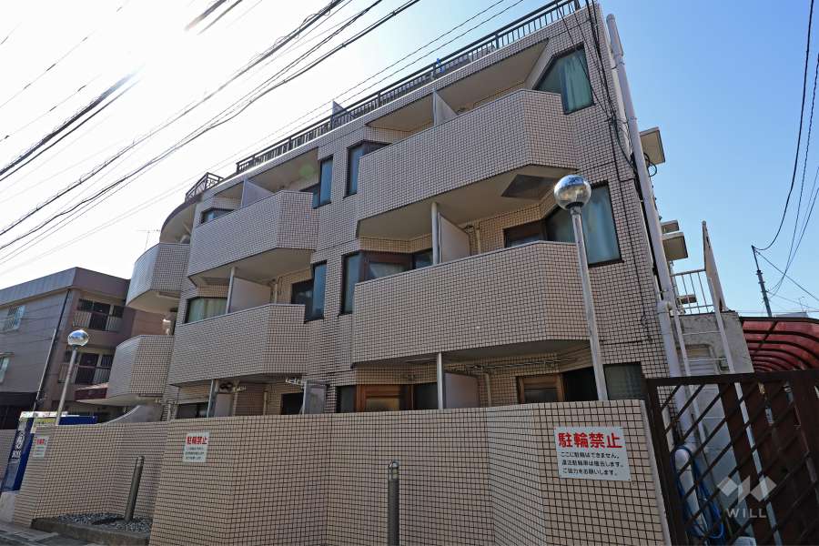 ラ・レジダンス・ド・アドラーブルの外観（北側から）