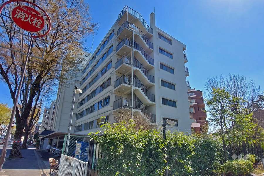 千歳マンションの外観（北西側から）