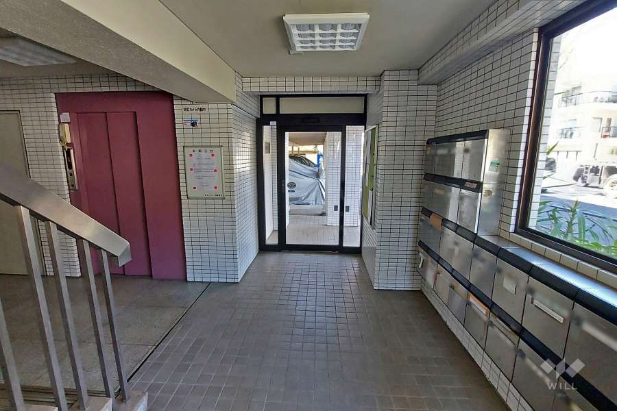 エントランスホール