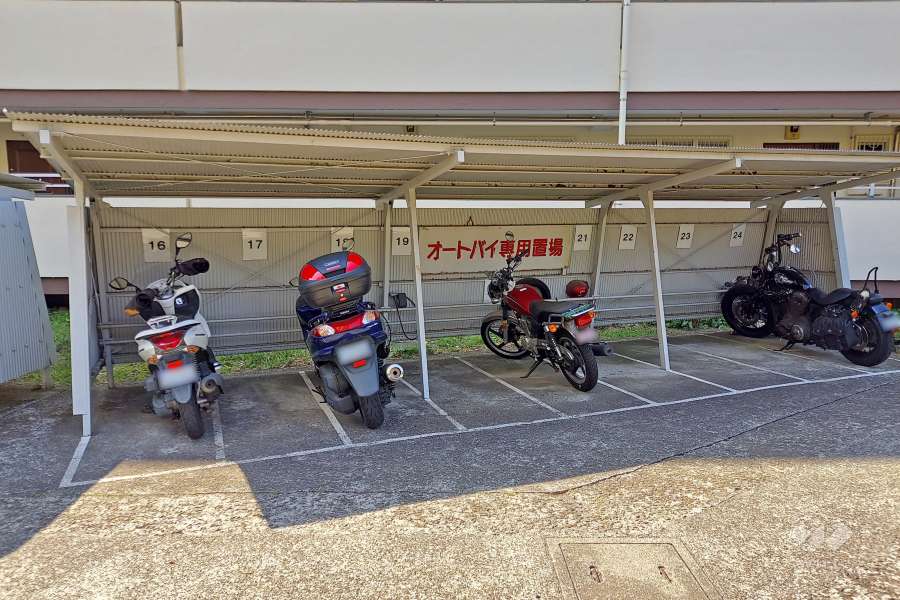 バイク置場