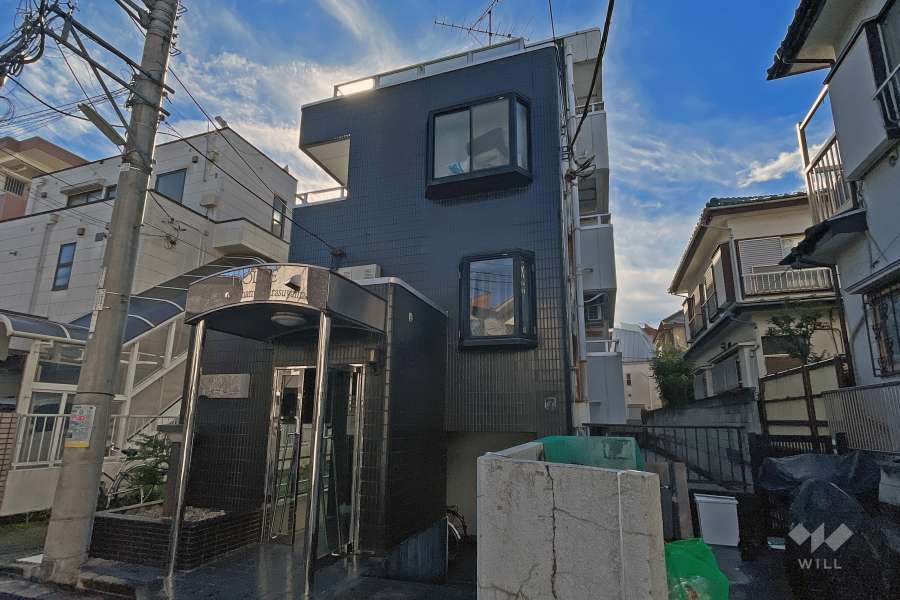 ドルチェカストル南烏山の外観（北西側から）