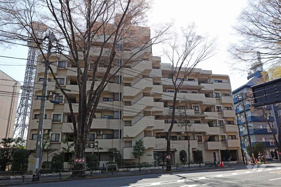 南烏山パークホームズの外観（北側から）