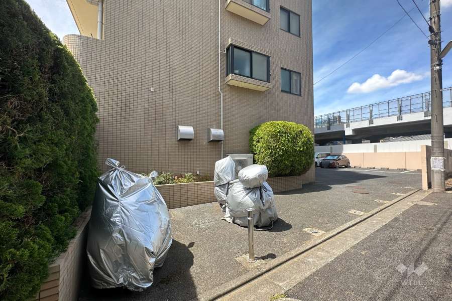 バイク置場