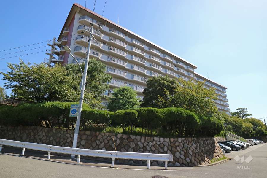 甲子園リバーサイドハイツの外観（北西側から）