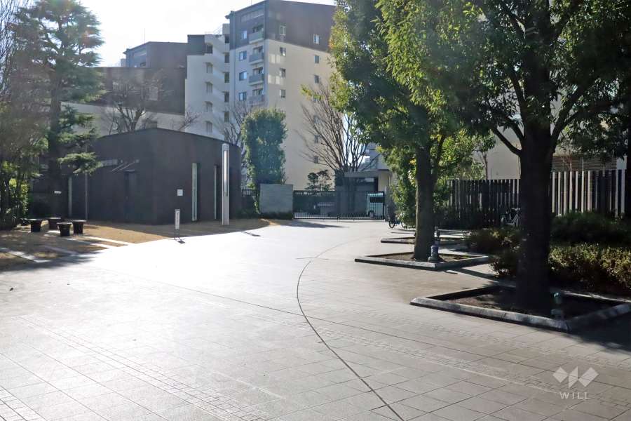 エントランス広場