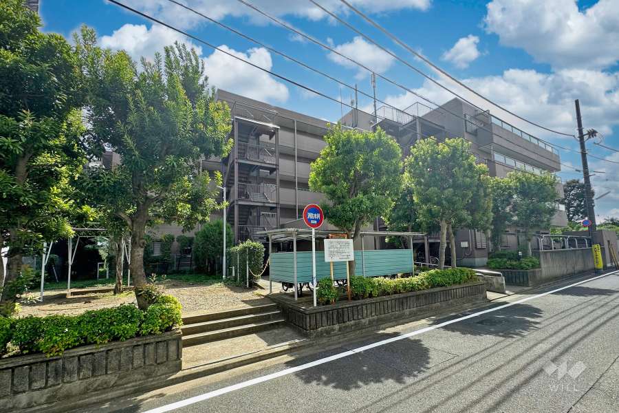 シャルマンコーポ第2芦花公園の外観（北東側から）　