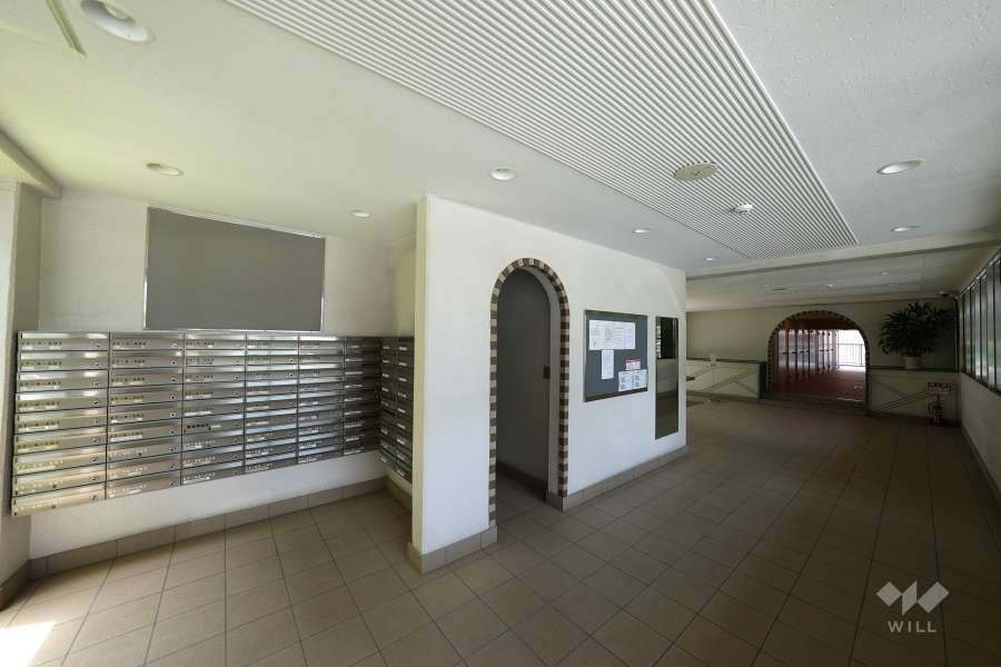 エントランスホール