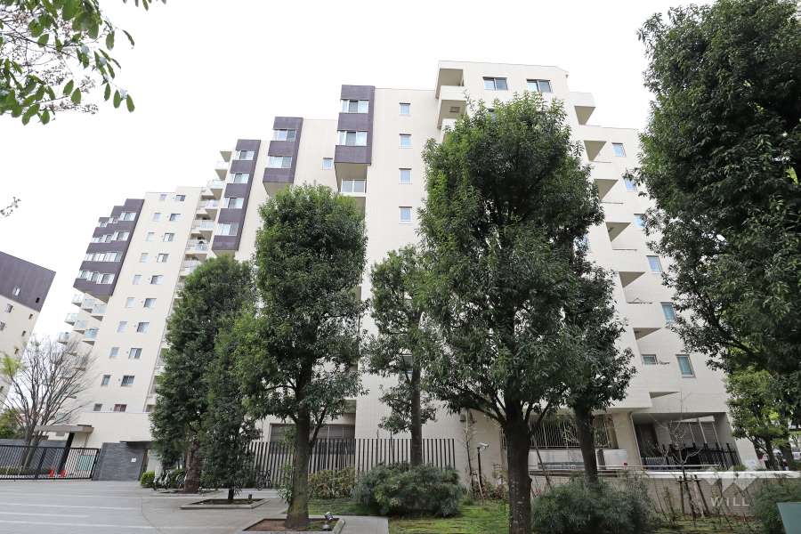 グローリオ蘆花公園テラス棟の外観（北東側から）