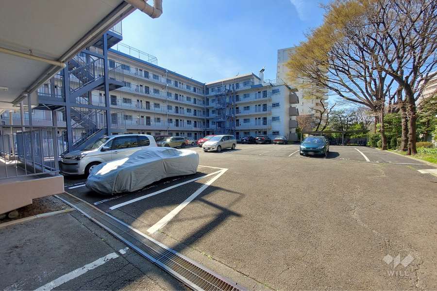 敷地内駐車場（屋外平面式）