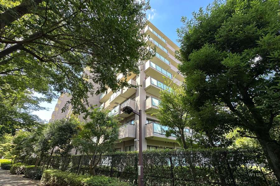 ヴェーゼント芦花公園の外観（南東側から）