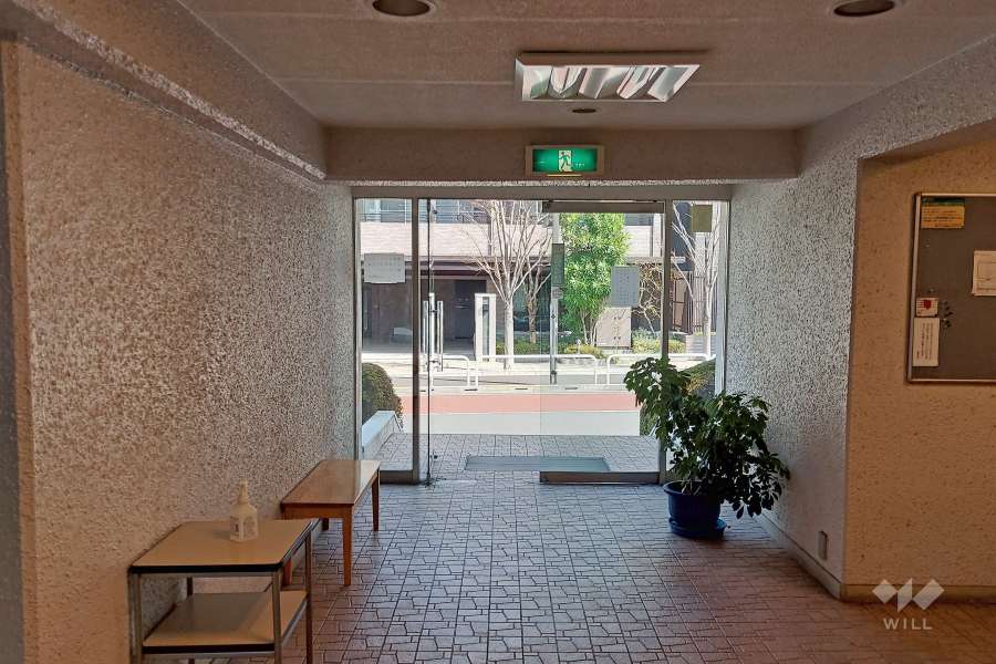 エントランスホール　