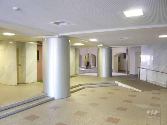 エントランスホール