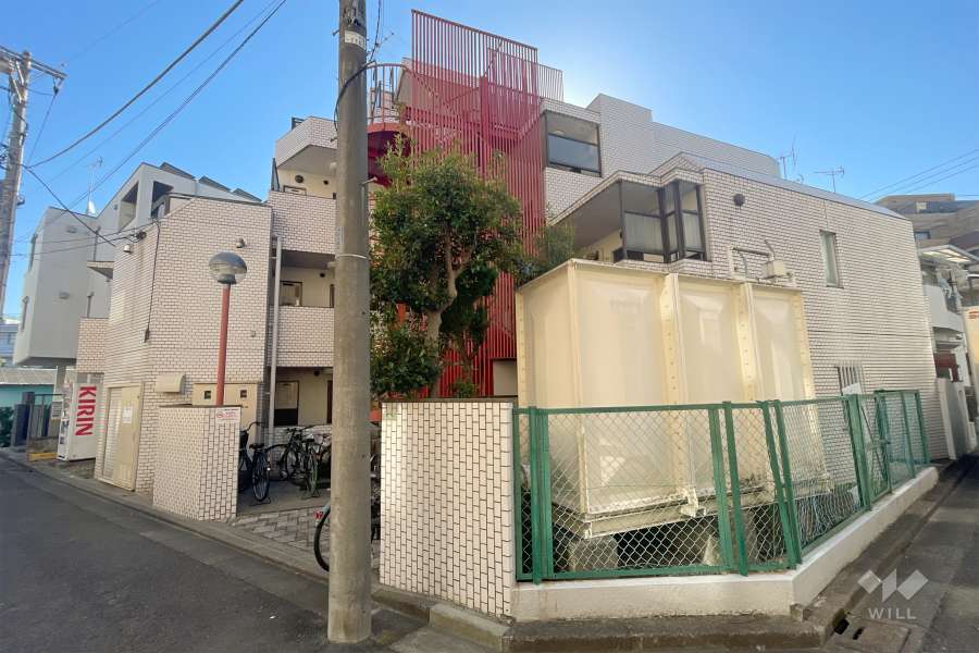 スカイコート千歳烏山第２の外観（北側から）