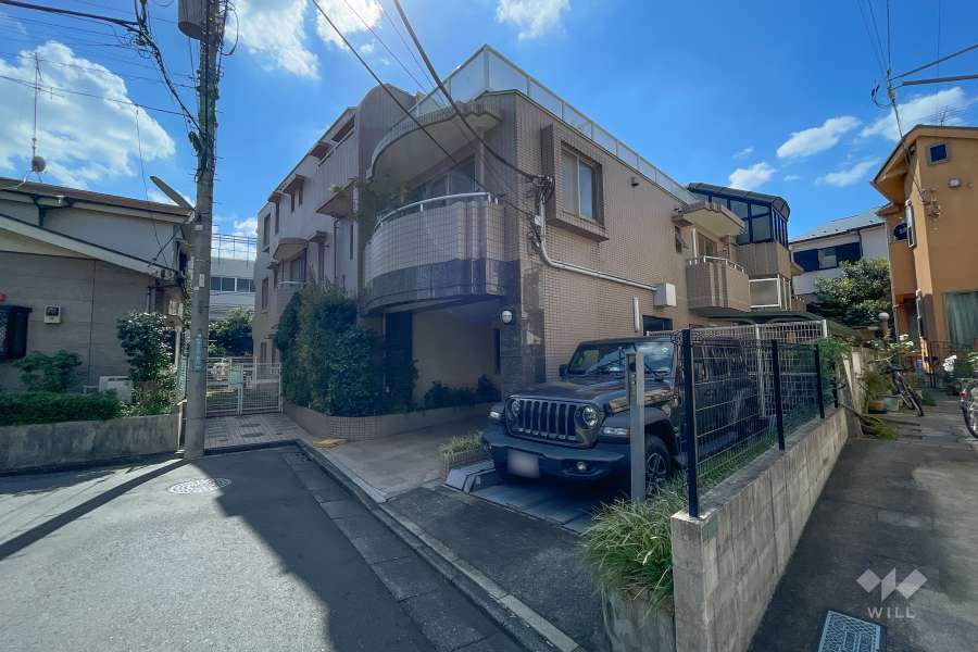 グリーンハイム梅ヶ丘２の外観（北東側から）