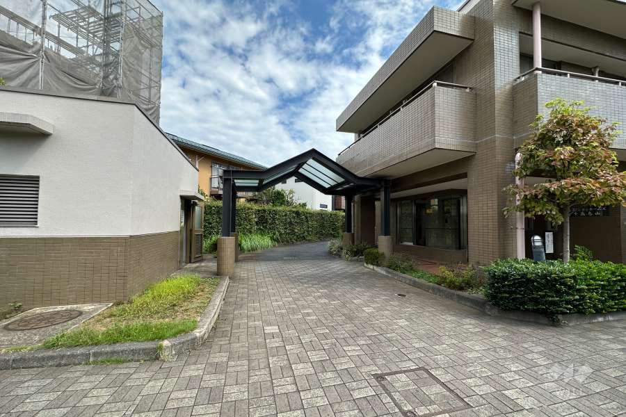 エントランスアプローチ