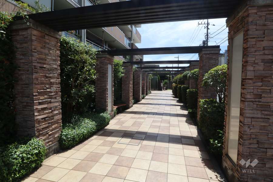 エントランスアプローチ