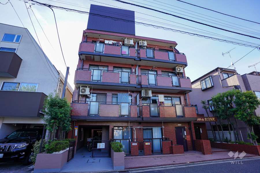 セザール第二上北沢の外観（南東側から）