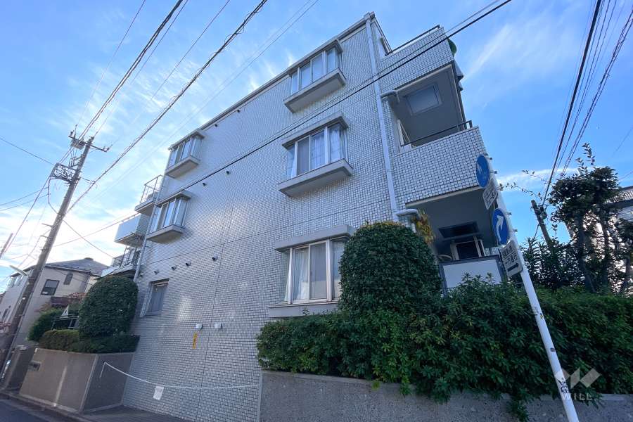 マートルコート尾山台２の外観（北西側から）