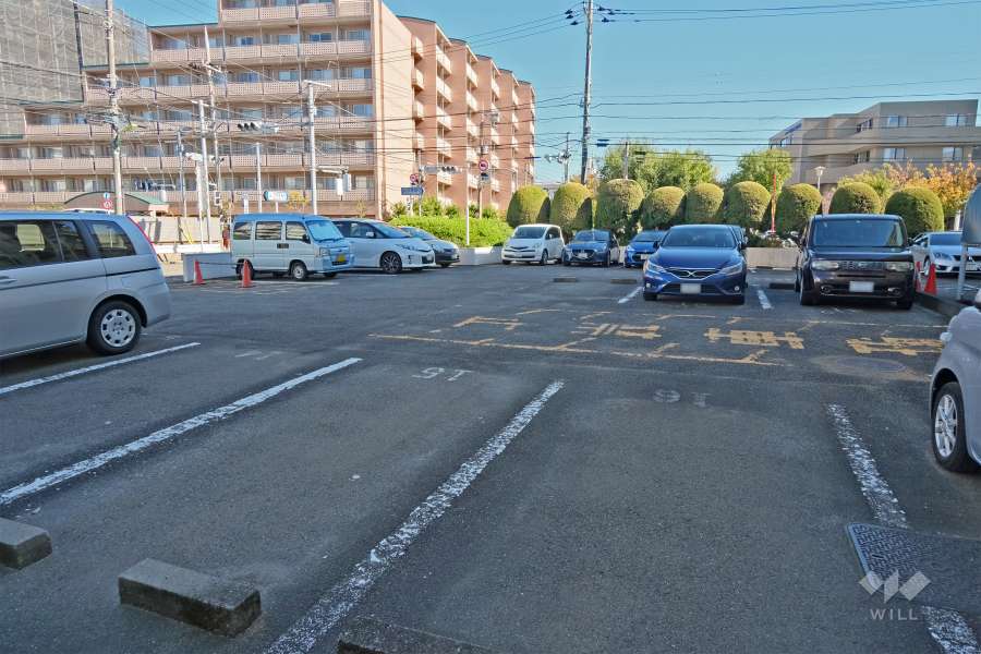 敷地内駐車場（屋外平面式）