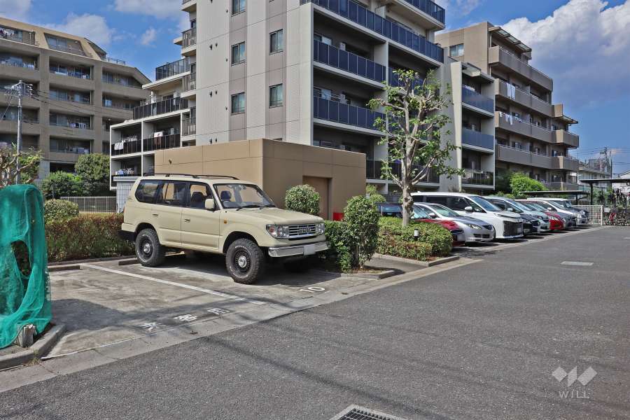 敷地内駐車場（屋外平面式）